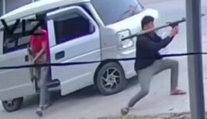 Read more about the article Konvoi Kendaraan Wali Kota di Filipina Diserang Granat, Tiga Terduga Algojo Ditangkap