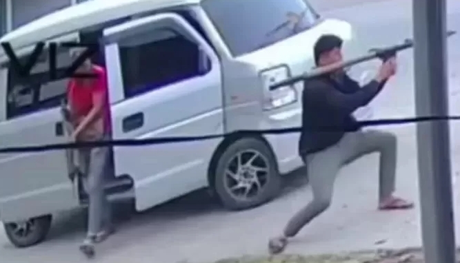 Read more about the article Konvoi Kendaraan Wali Kota di Filipina Diserang Granat, Tiga Terduga Algojo Ditangkap