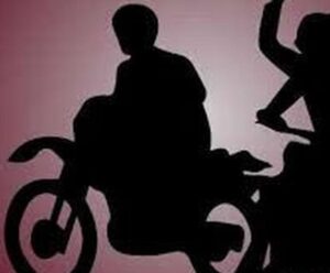 Read more about the article Heboh! Geng Motor Bercelurit Serang Cibadak Sukabumi, 4 Korban Luka